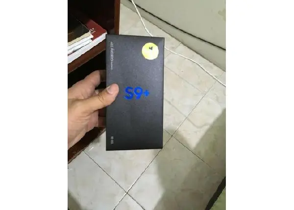 Samsung Galaxy S9 Plus 6GB/128 GB Cor Cinza