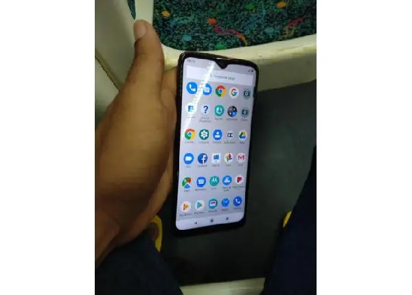 Moto G7 plus