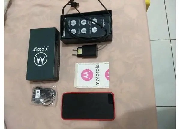 Moto G8 plus - NOVO