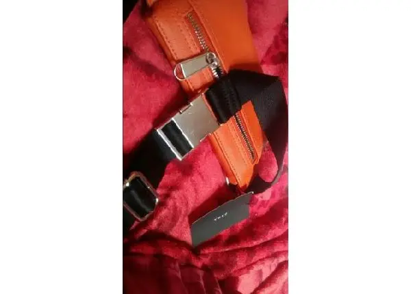 Pochete da zara nova