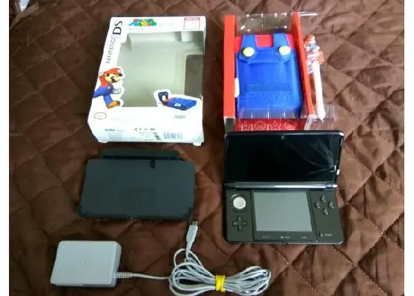 3DS + Case Mario Bros + Destravado