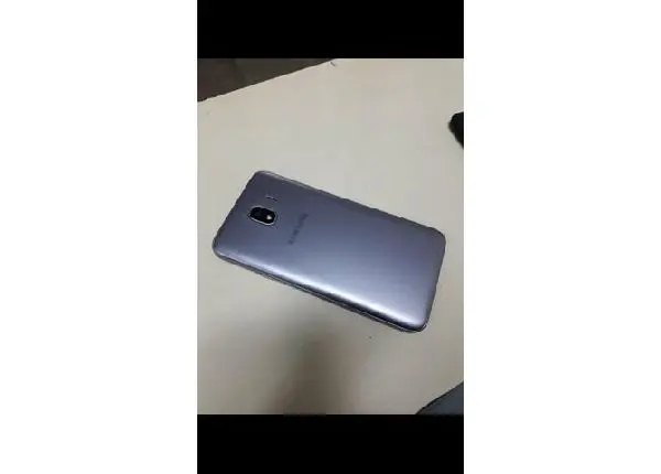 Samsung Galaxy J4 modelo 2018 em perfeito estado de conservação
