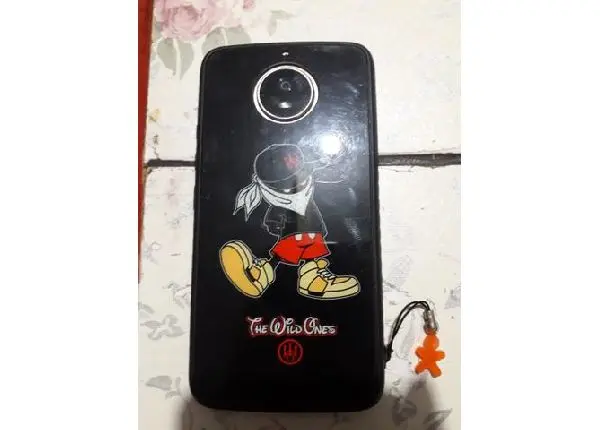 Moto g5s (leia a descrição)