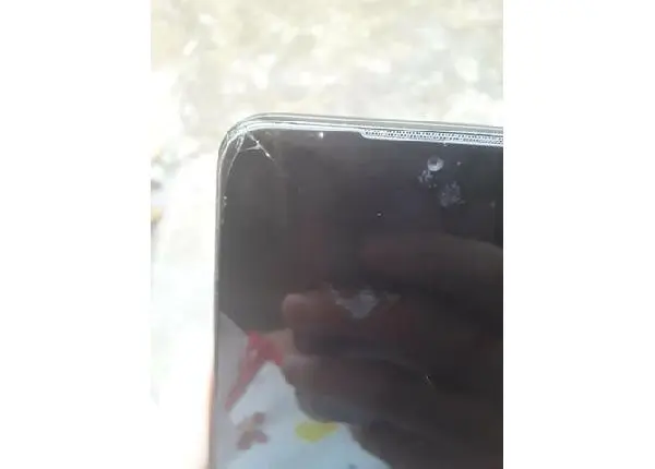 Moto g8 play