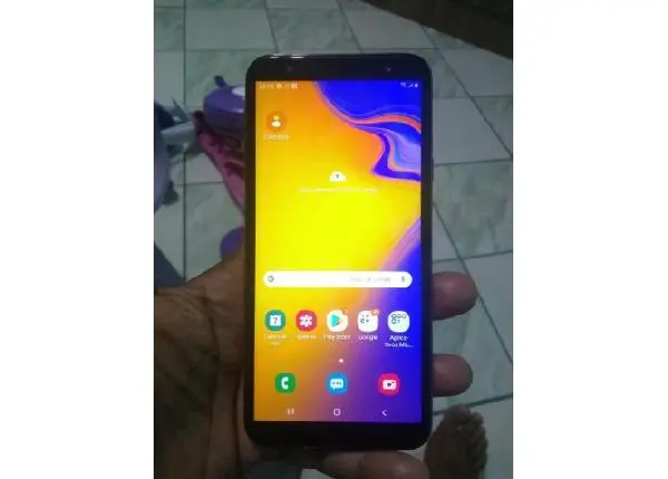 Samsung j4+