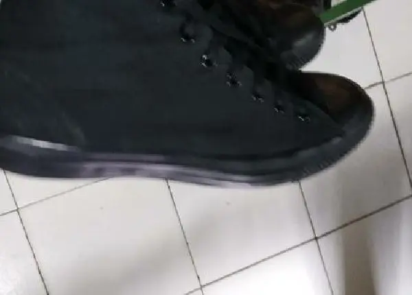Tênis all star tamanho 43