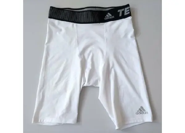 Bermuda Térmica de Compressão Adidas