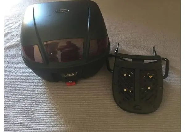 Baú de moto