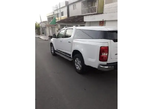 Capota em fibra de vidro para S10 ano 2013/2019