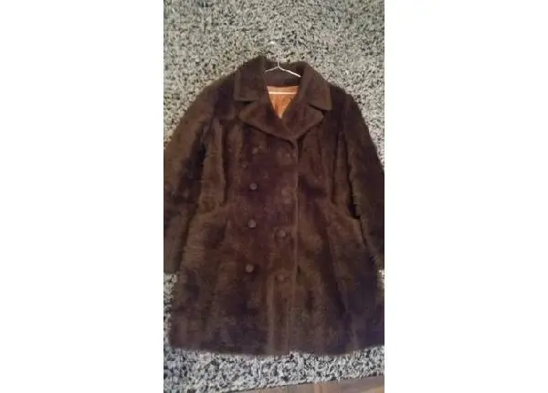 Casaco feminino G. 50 reais