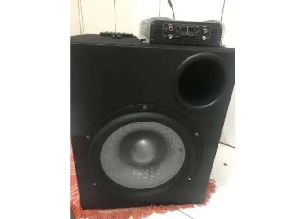Caixa com Sub UXP 12? + Módulo DS800
