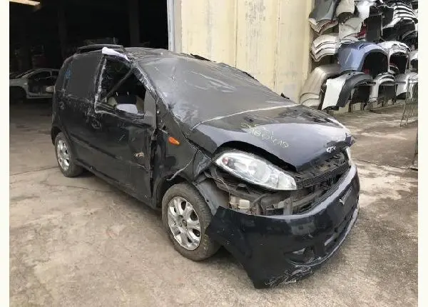 Sucata para retirada de peças Face 16V 1.3 2013
