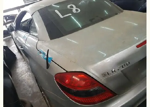 Mercedes slk 200 - sucata- mecânica- lataria- acessórios