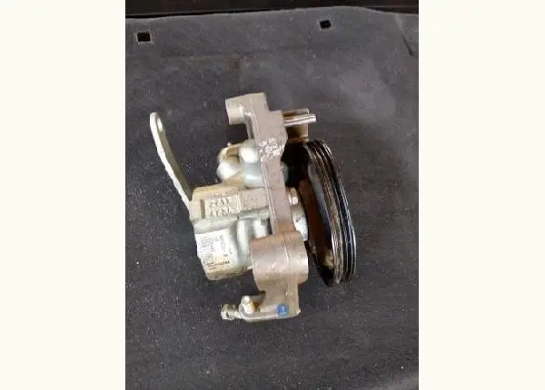Bomba da direção hidráulica Fiat Palio 1.0/1.4