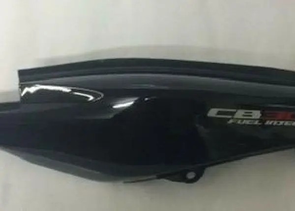 Rabeta Traseira Direita CB300