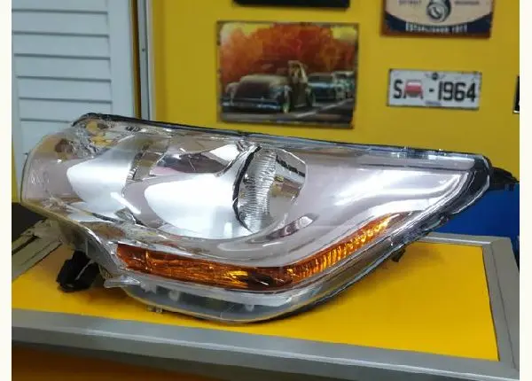 Farol C4 Lounge 2013 2014 2015 2016 ( Novo )