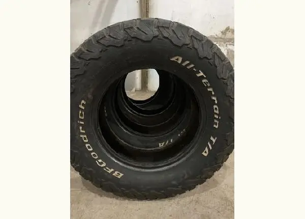 Pneus BF 265/70/r17