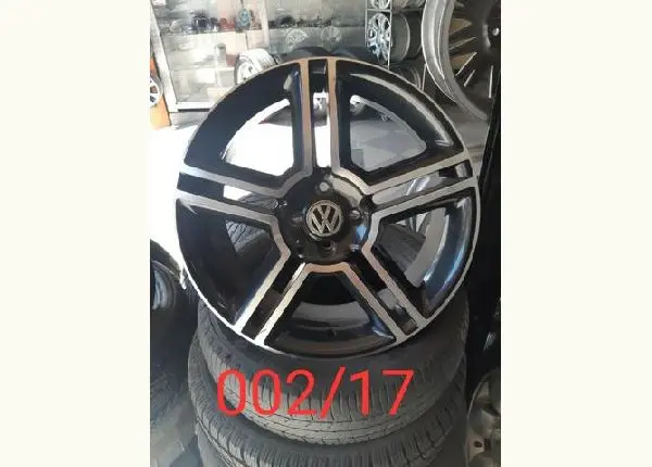 Rodas aro 17 para Gol / Voyage / Santana / Passat entre outros carros na Furação