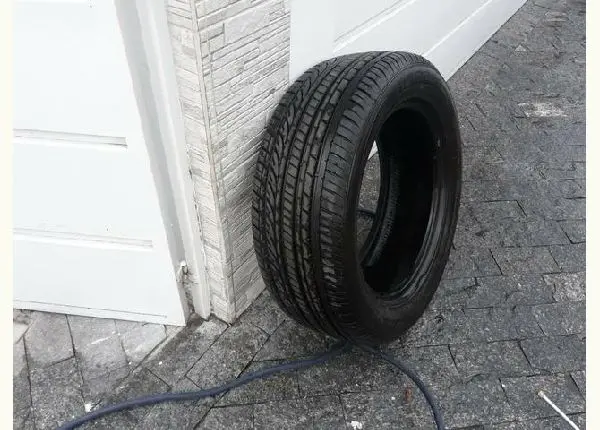 Pneu aro 19. 255 55 19