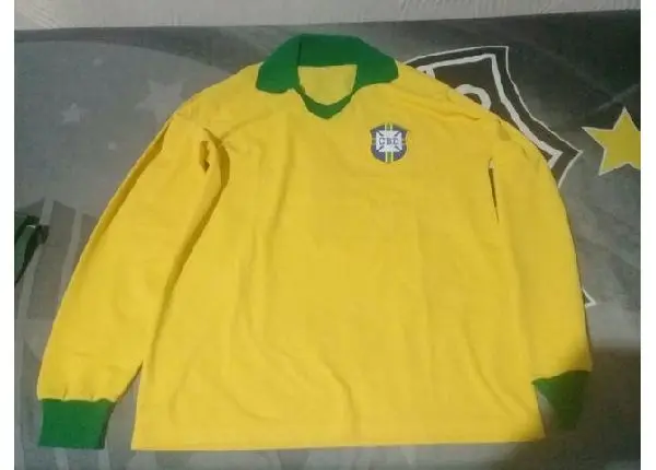 Camisa seleção brasileira retro