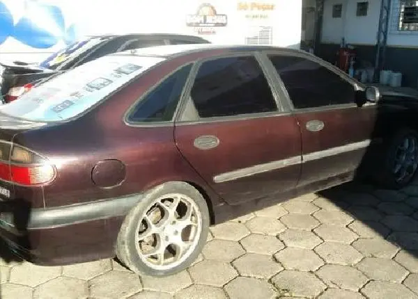 Laguna 2.0 sucata peças