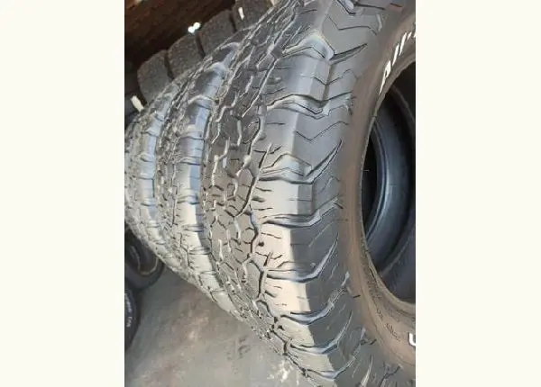 Pneu Bf 265/70r17 All Terrain (1.200 o Jogo)