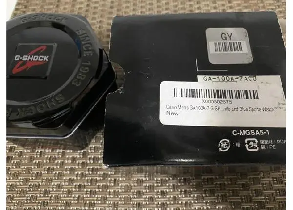 Casio G Shock modelo GA 100A Branco