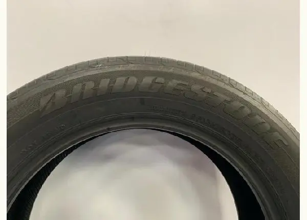 Pneu 225 60 18 Bridgestone Dueler H/T Sport