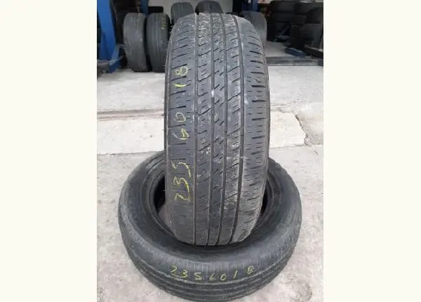 Pneu 235 60 18 Kumho usado Chevrolet Blazer usado