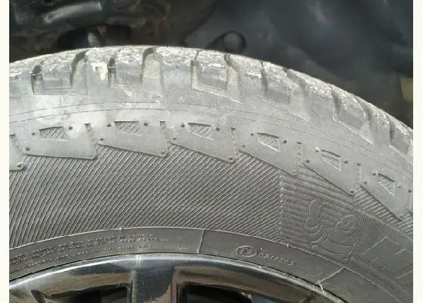 Pneu 215/65/16