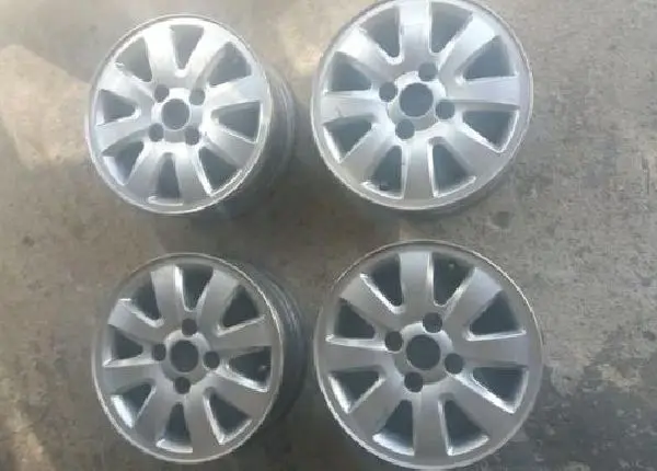 Jogo de roda do Peugeot 14