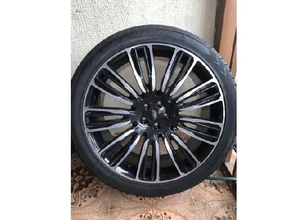 Rodas Land Rover 22 pneus novos