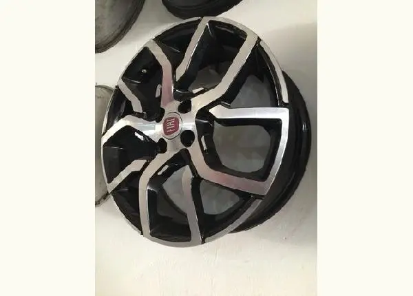 Roda Fiat argo aro 17