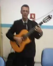 AULAS DE VIOLÃO