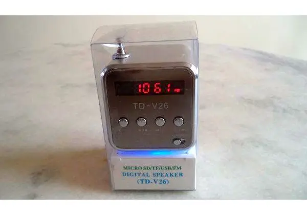 Rádio MP3 com USB e Micro SD