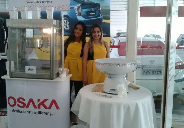 Carrinho de Pipoca, Algodão Doce, Picolé, Cachorro Quente, Promotoras