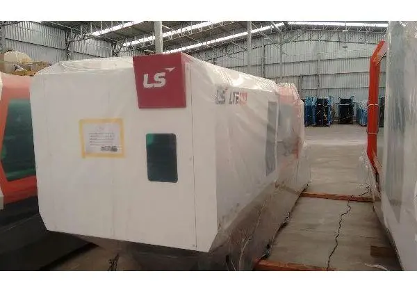 Injetoras para Fabricar Jarras de Plastico - Ls Mtron