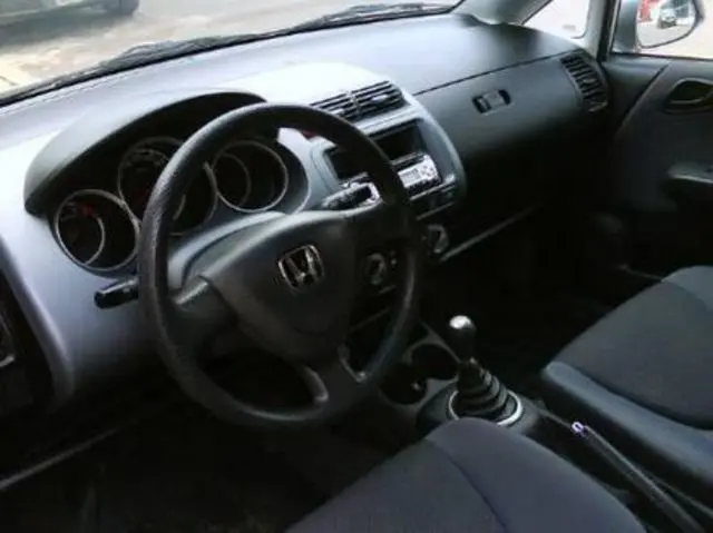 Vendo Honda Fit 2004