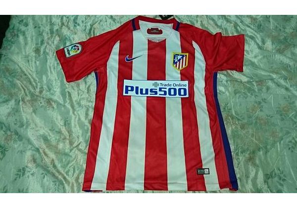Camisa Atlético De Madrid versão 2016/17 tamanho M