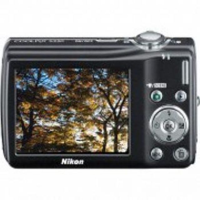 Câmera Digital Nikon S220 10.0Megapixels