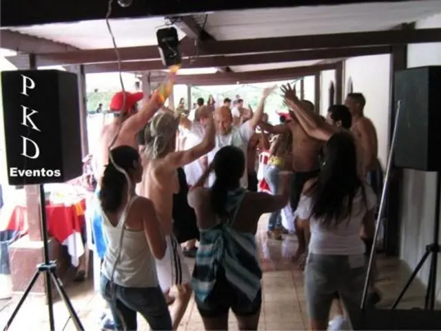 DJ, Som, Iluminação, Telão, KaraoKê, Locutor