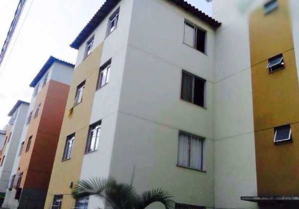 Excelente apartamento na Av. Brasília, em Santa Luzia Condomínio Fechado