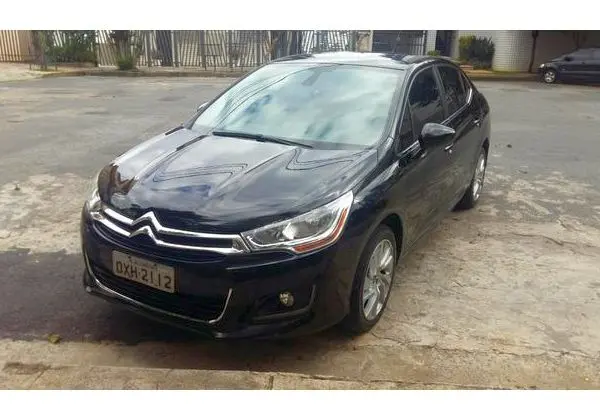 Citroen C4 Lounge 2.0 Flex - 2014