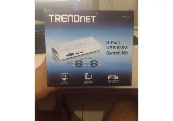 Chaveador Switch KVM 4 Portas TrendNET