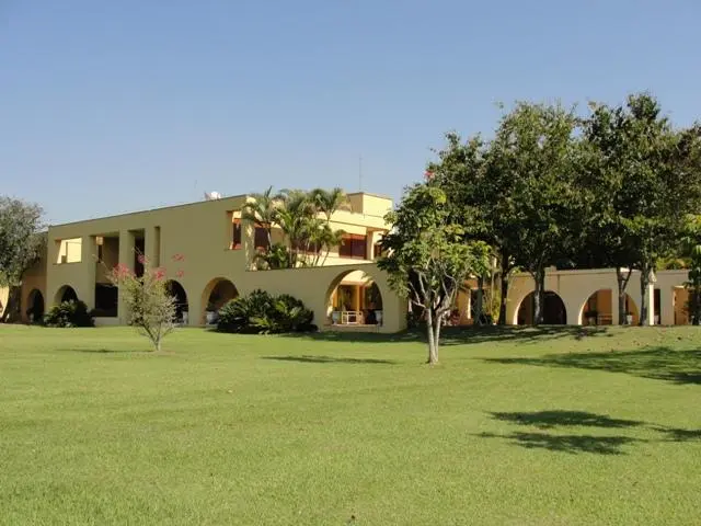 TATUÍ - SP - HARAS DE ALTO PADRÃO