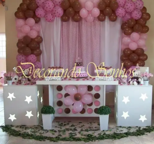Decoração Clean Marrom e Rosa