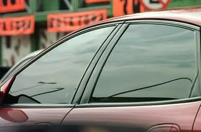 Colocamos Insul-film em residências e escritórios