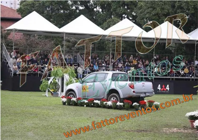 FATTOR EVENTOS - Locação e venda - Arquibancadas, passarelas, palcos, tablados, pisos, grades
