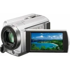 Filmadora Sony SX83, câm. 3.1, 16GB, zoom 24x, em Limeira