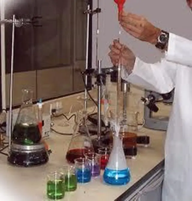 Reciclagem de Produtos Quimicos